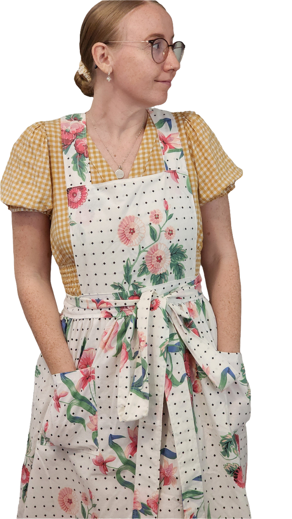 Full Apron: Blossom Spot
