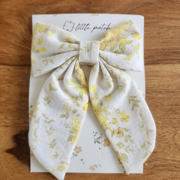 Hair Bow- Cottage